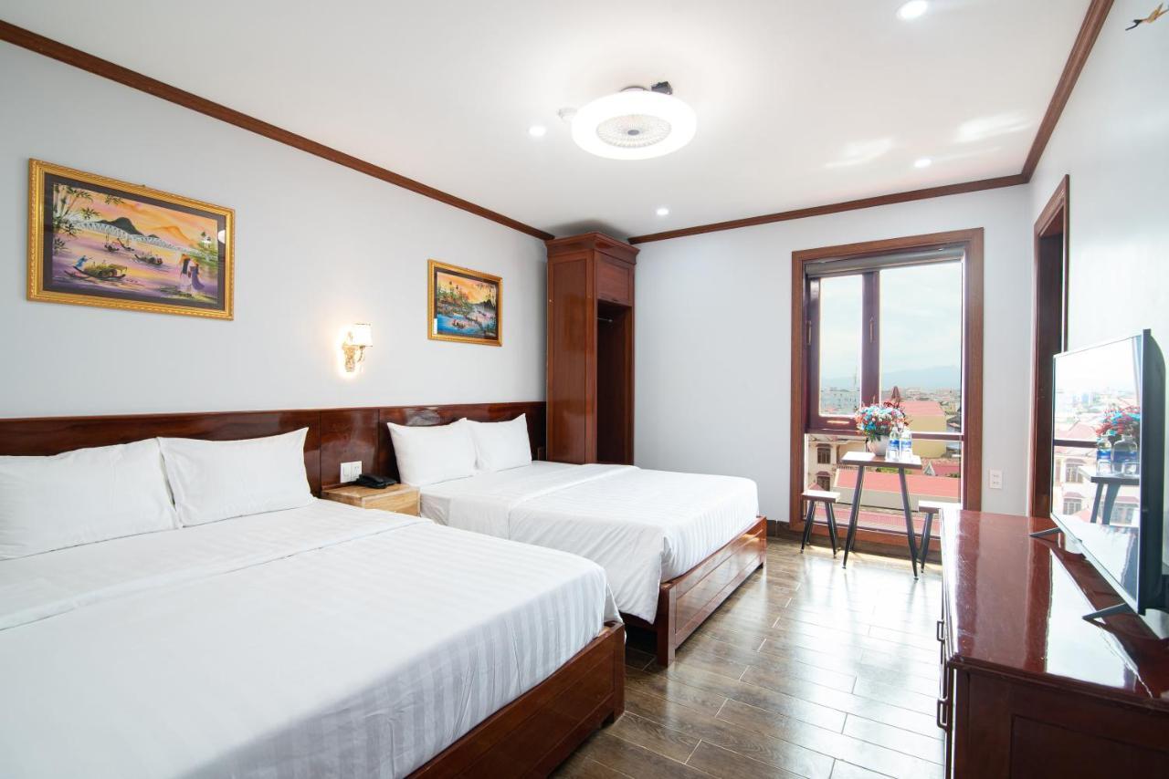 Minh Quang Hotel Dong Hoi Exteriör bild