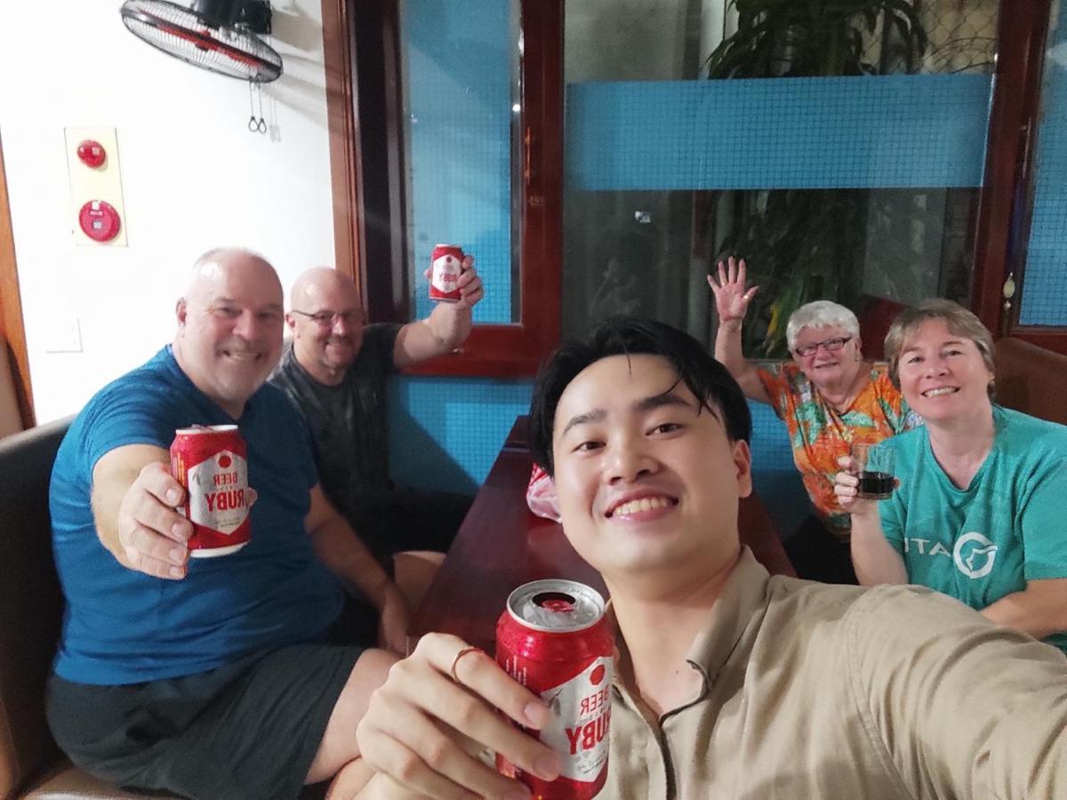 Minh Quang Hotel Dong Hoi Exteriör bild