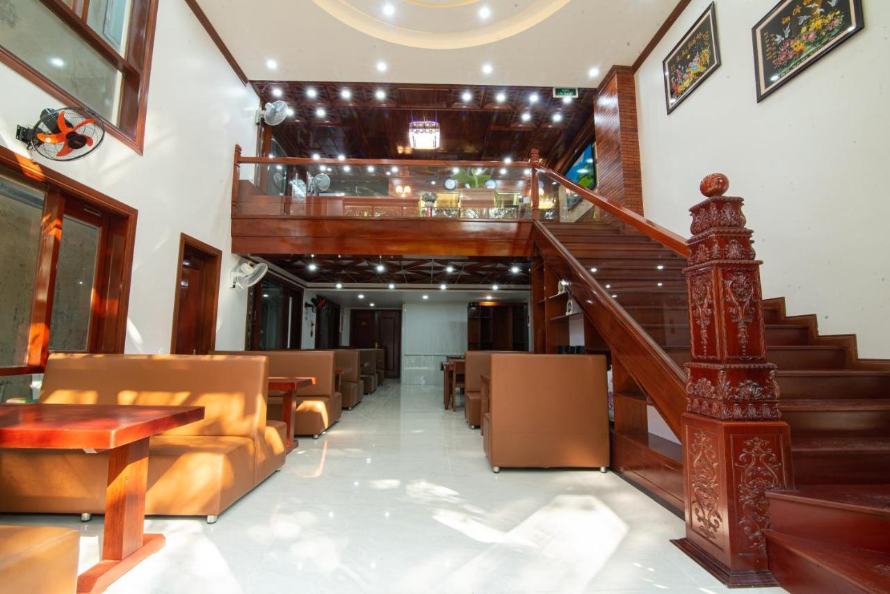 Minh Quang Hotel Dong Hoi Exteriör bild