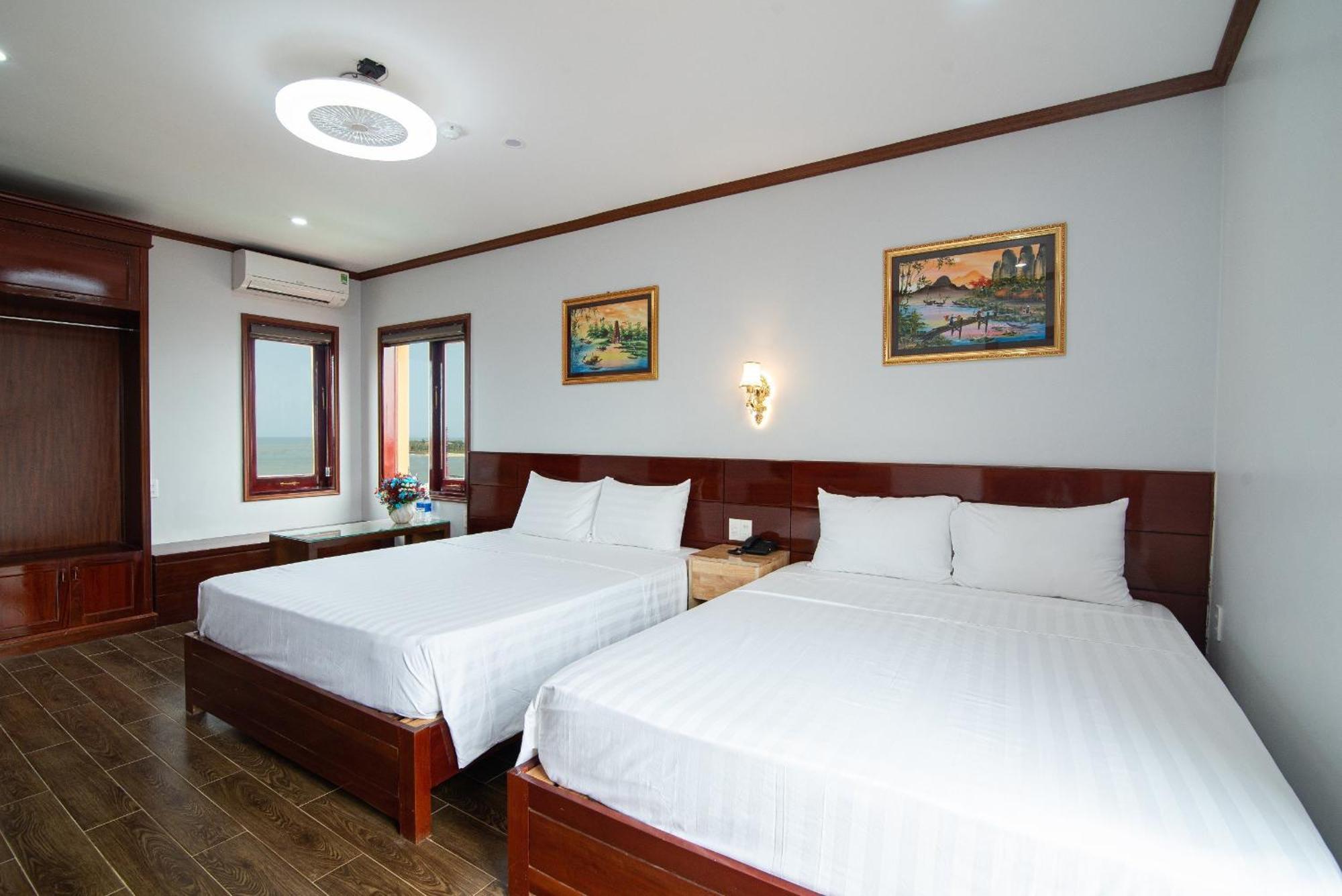 Minh Quang Hotel Dong Hoi Exteriör bild